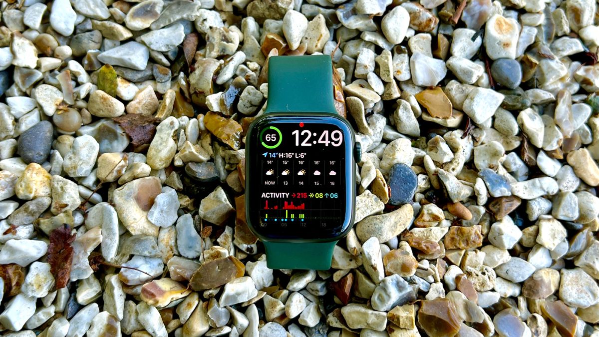 A larger, flat screen Apple Watch Pro is rumored to be arriving in September
