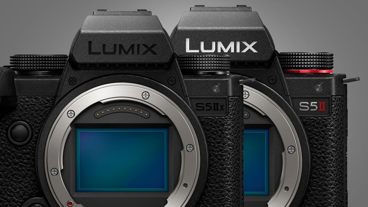 Panasonic just fixed the biggest weakness of its Lumix mirrorless cameras