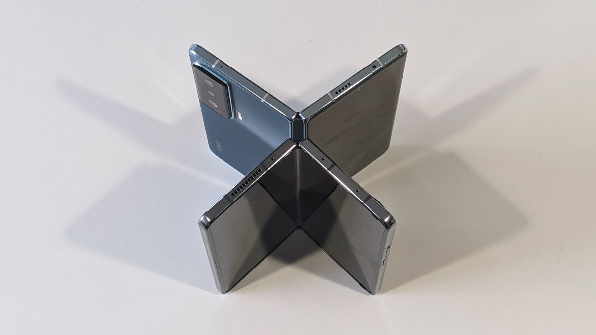 Pixel Fold video suggests it could trump the Galaxy Z Fold 4 in a few key areas