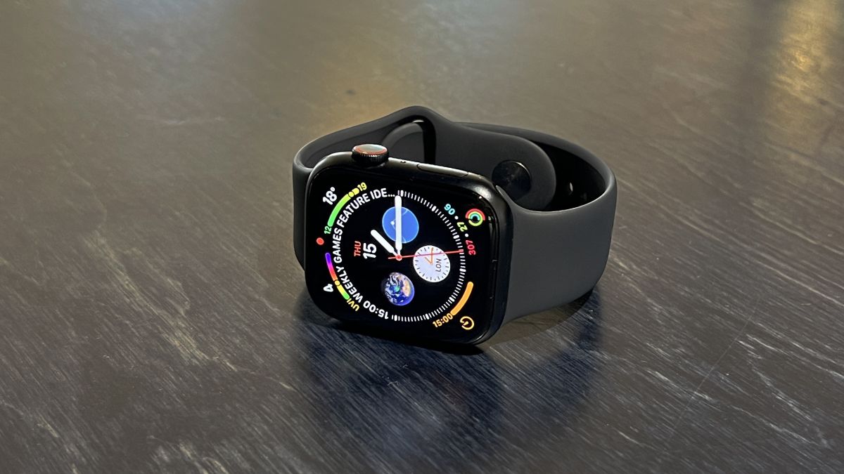 A future Apple Watch could have a built in camera and a new kind of strap
