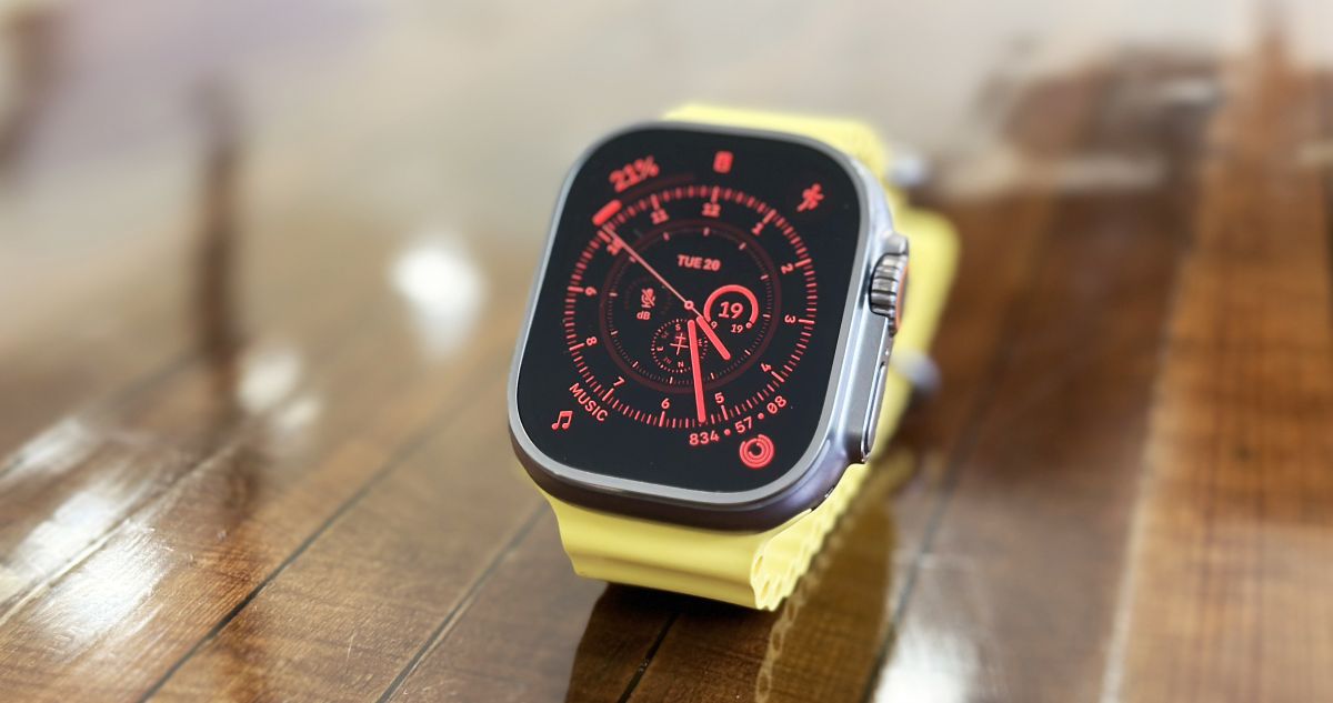 This new super-sharp OLED screen could solve my biggest Apple Watch problem