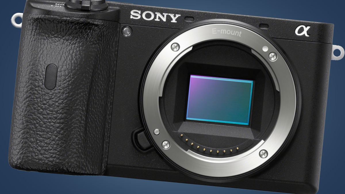 It’s finally happening: Sony could launch a new hobbyist mirrorless camera soon