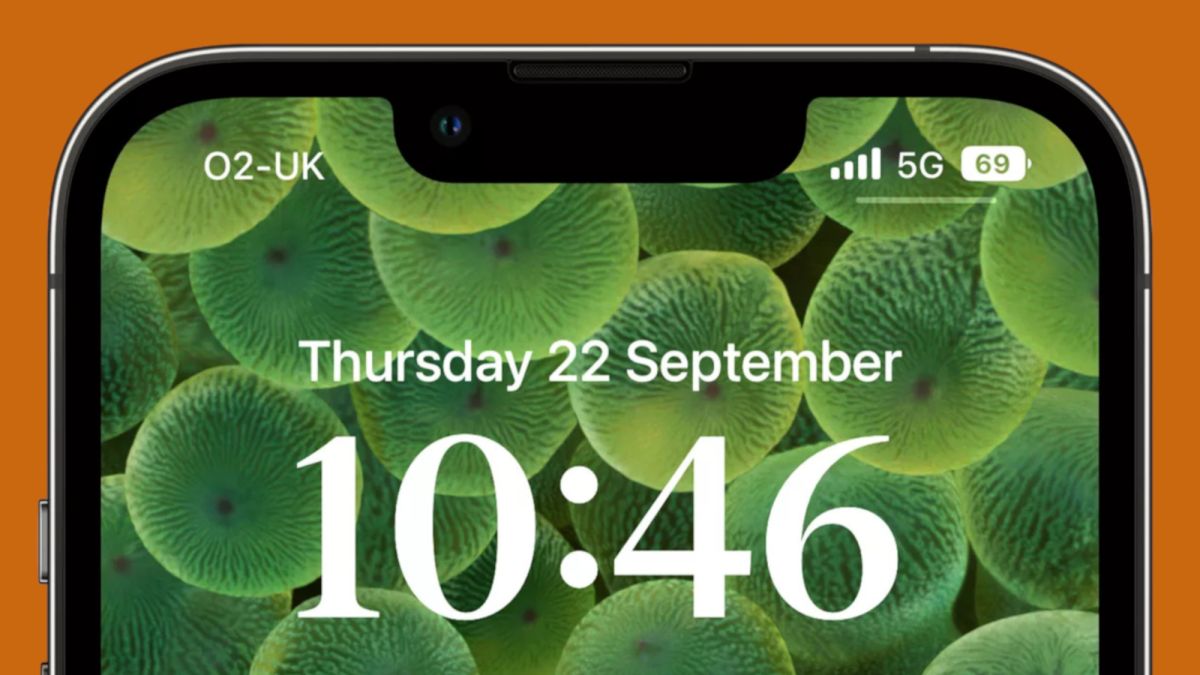 iOS 17 could bring further changes to your iPhone lock screen