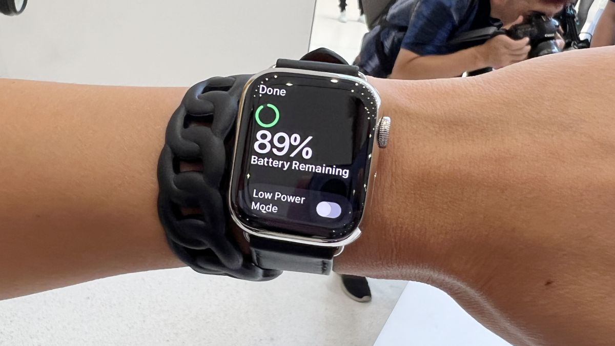 Apple Watch 9 could get a battery life boost from a new processor