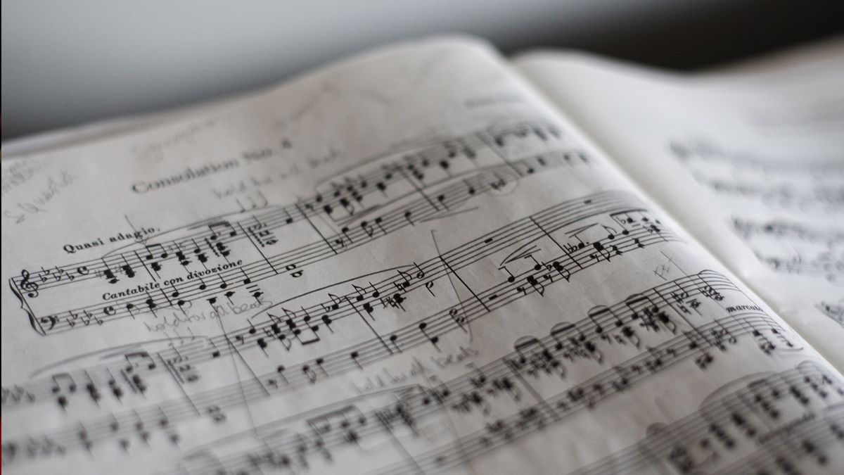 Microsoft Copilot’s new AI tool will turn your simple prompts into songs