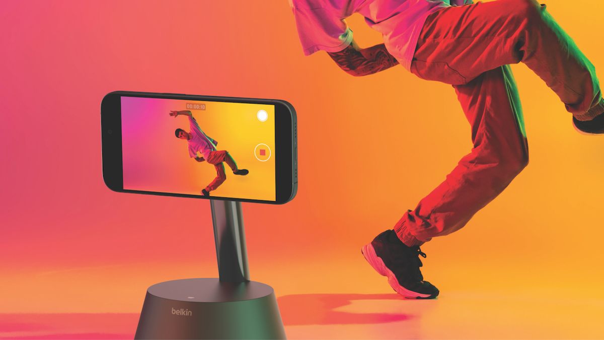 Belkin’s auto-tracking iPhone stand is here to revolutionize mobile content creation